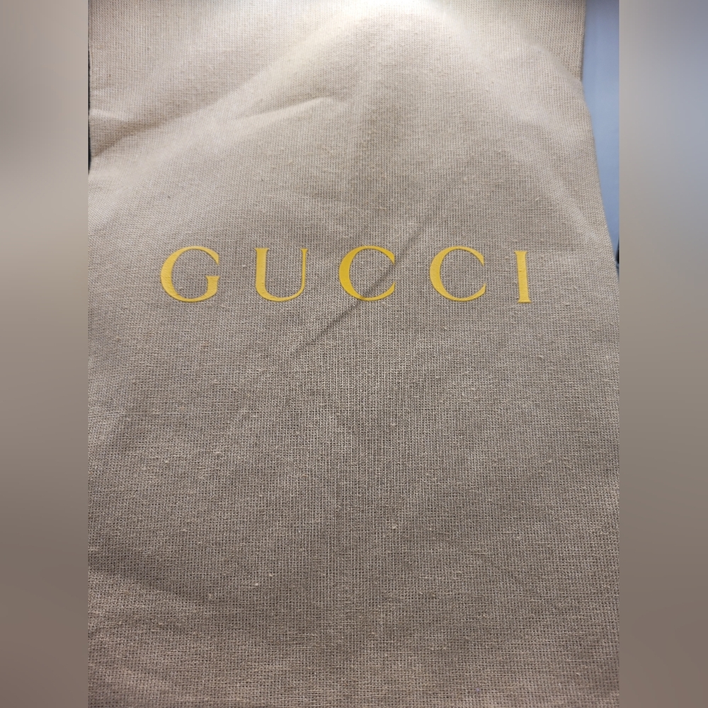 Gucci Hand Fan - Picture 2 of 3